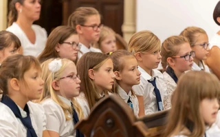 Veni Sancte - a megújuló Ranolder János Római Katolikus Általános Iskola és Óvoda intézményi tanévnyitója